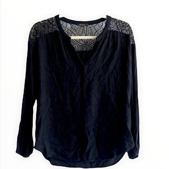 Ella Moss Amara Sheer Lace Placket Black Crepe Fringe Back Long Sleeve Blouse XS - Picture 1 of 9